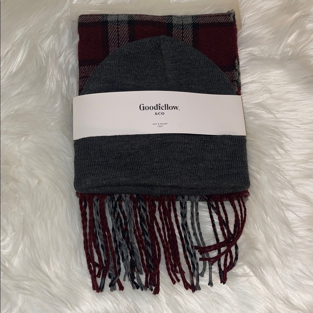 Goodfellow & Co Burgundy and Gray Scarf and Beanie Set